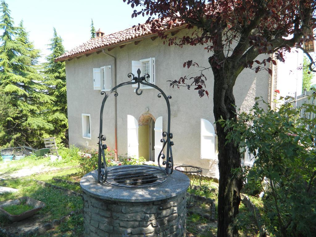 Casa Badinot Diano dʼAlba Quarto foto